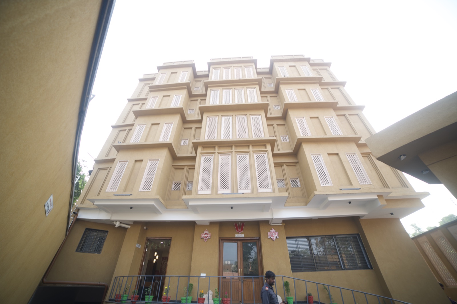 Ashram building viewed from the courtyard